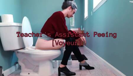 Teacher Assistant Peeing [Voyeur]