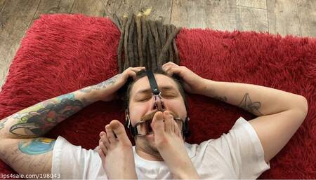 Feet domination and spitting with retainer