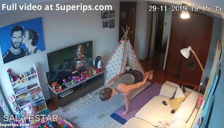 IPCAM – Young German mom does yoga in sexy clothes