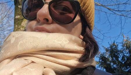 Farts while walking down the street 1080mp4