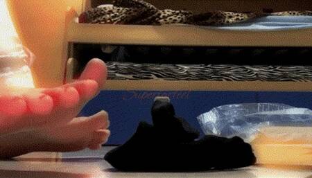 Veneration of My Socks (third day - expedition)