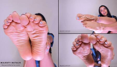 Smelling Stinky College Soles by Majesty Natalie! KINKS: Foot Worship