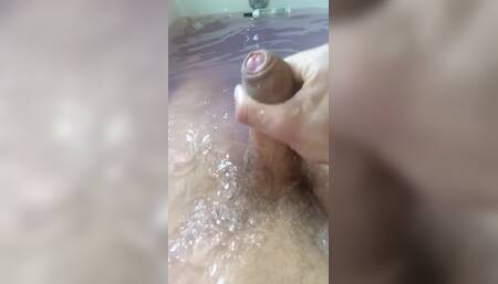 Solo Jack off Slow Motion in the Bathtub Splashing