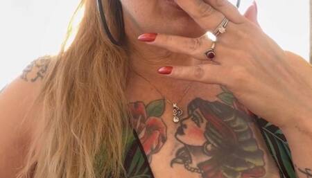 Marlboro reds - Smoking on the beach - Deep Inhales, Nose exhales, Long red nails, Lipgloss