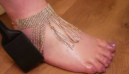 #5 Addiction to my feet forever (no talking)