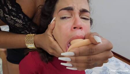 DILDO INTERRACIAL - TWO SLAVES - VOL #088 - GIANT TANIA BLACK - CLIP02