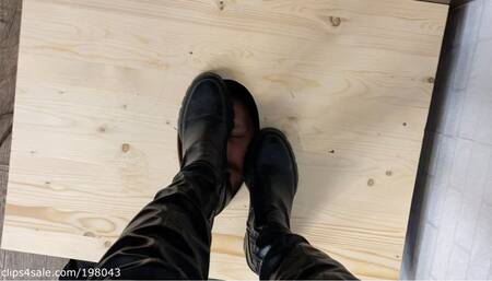 Boot worship and spitting in face-box