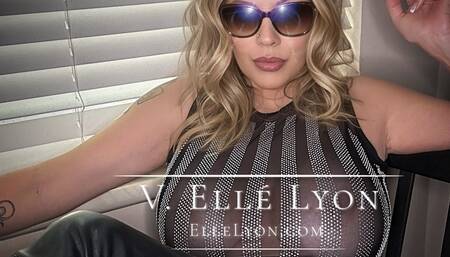 Elle Lyon is a Woman Who Knows What She Wants