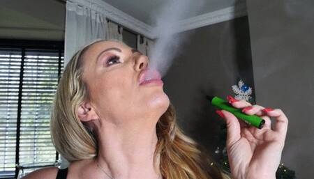 Vaping Wife led astray with BBC