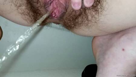 Bushy Peeing Peeholes HD