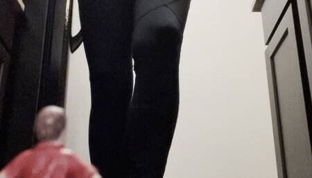 Giantess Maven finds a hungry Tiny intruder