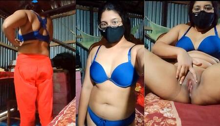 Desi Girl Akhi Playing with Her Extreme Beautiful Body Parts