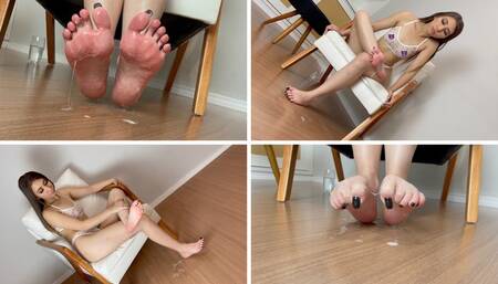 Taste my foot odor and my intensely hot spit (MP4-HD 1080p)