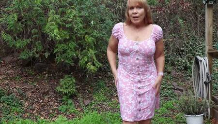 PEE and PANTY STUFF SLUT!!