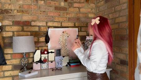 Giantess Step-Sis worship