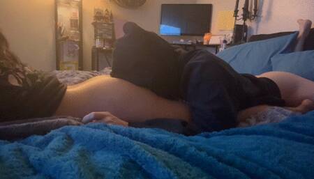 Slave takes all my farts while im playing a video game