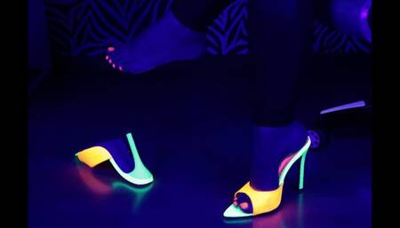 Dangling in Blacklight