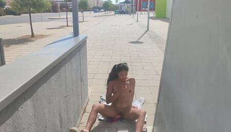 My fantasy is to masturbate in public, I enjoy a lot with my sexual toys