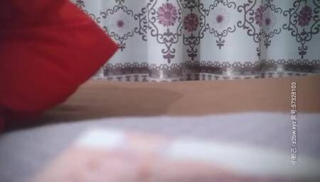 村长探花路边按摩店350元搞了个极品美少妇 镜头没放好翻车 马上加钱给观众补一场