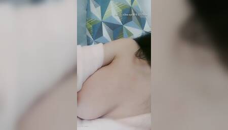 你的苏苏呀 蔡蔡很蔡 吃掉甜甜圈 02