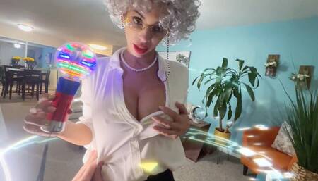 Hot Granny gets MESMERIZED and KO’d