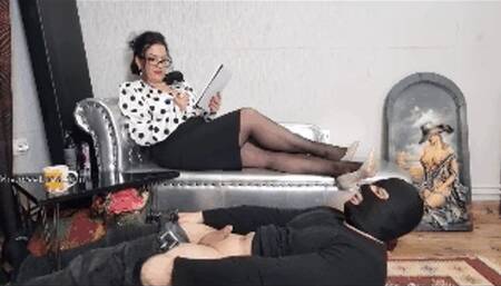 With your pantyhose fetish at therapy, part 2