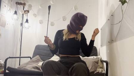 Human Ashtray with MissDiamondx - HD Version