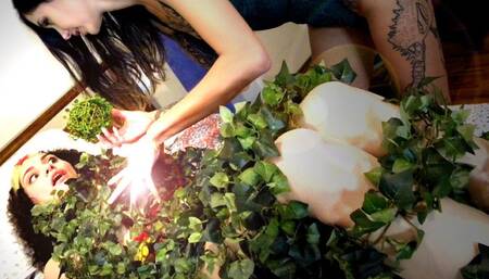 Indomitable! 4 (starring Bella Luxx and Greasy Rose) (MP4)