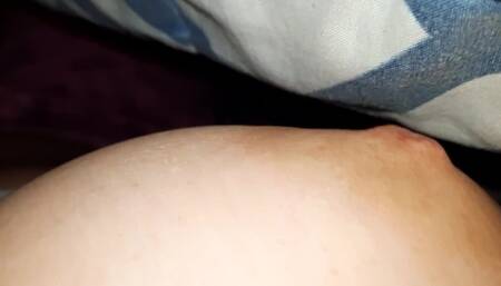 I Woke up so Hot That I Masturbated in My Bed