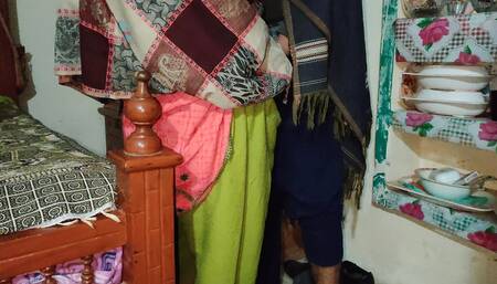 Camera Caught Desi Bhabhi Sex with Neighbor