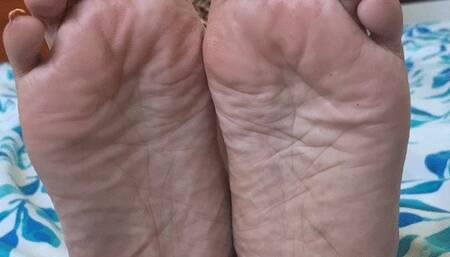 My Soles Relax You (ASMR)