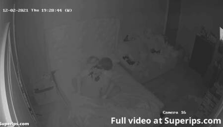 IPCAM – Sweet blonde American girl receives oral sex