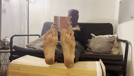 Pathetic foot slave training with MissDiamondx - HD Version