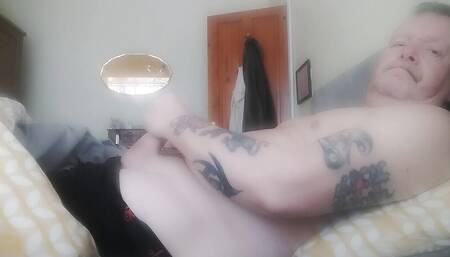 Wanking My Cock in the Morning