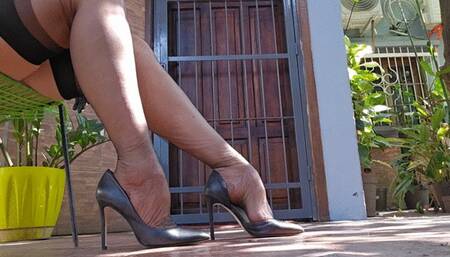 Milah Arches ultra sexy heel popping on stilettos and CERVIN stockings