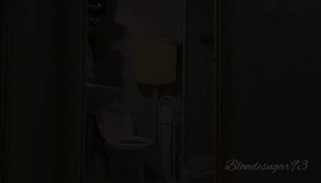 Watching your Italian auntie pee