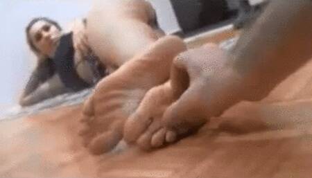 SMELLY FEET-PART 1-WMV
