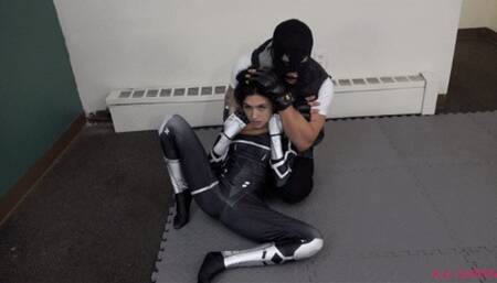 Black Cat vs Malicioso