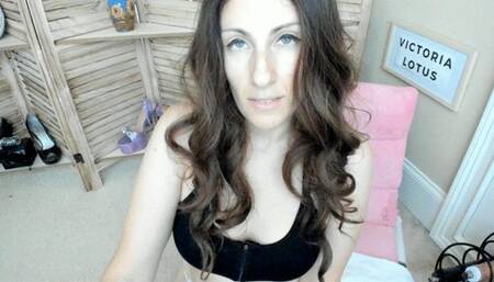 Eye Contact Cum Eating Instructions, JOI and Countdown MP4 1080X1920 HD