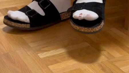 BLACK BIRKENSTOCK SANDALS AND WHITE WORN SOCKS FOOT PLAY - MP4 Mobile Version