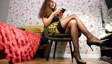 In love with double-crossed legs AVI