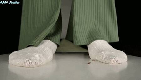 Wrinkly soles returns, tradition crush! Pt 2 - MP4