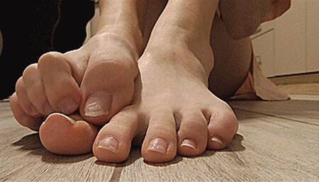 My wrinkled finger! MP4