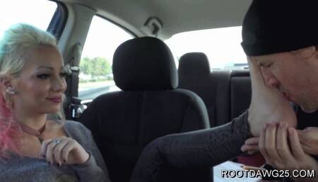 Krissy Koven in Public Foot Worship 1080p