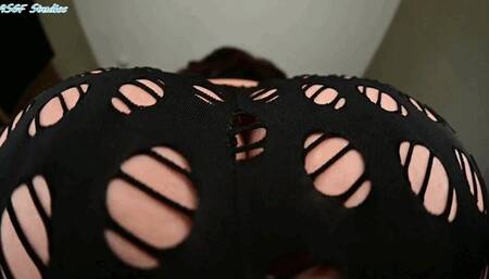 Nixlynka uanware of Boyfriend trapped in her panties! - MP4