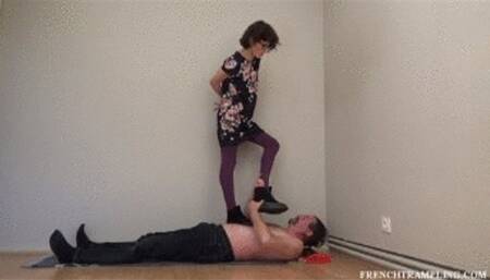 2271 Stockings trampling with Melanie