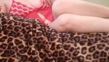 Cuckold clean up My boyfriends cum from My ass!