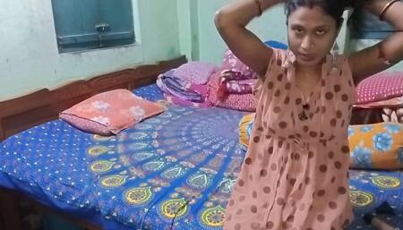 Indian Bengali Sweety Vabi Sex at Step Nephu.