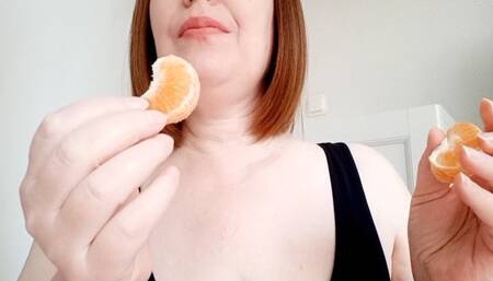 Swallowing tangerine slices