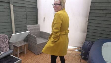 Stripping Outdoors in the cold in leggings and Boots